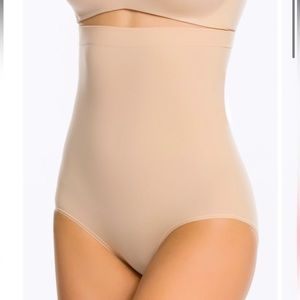 SPANX Higher Power Panties